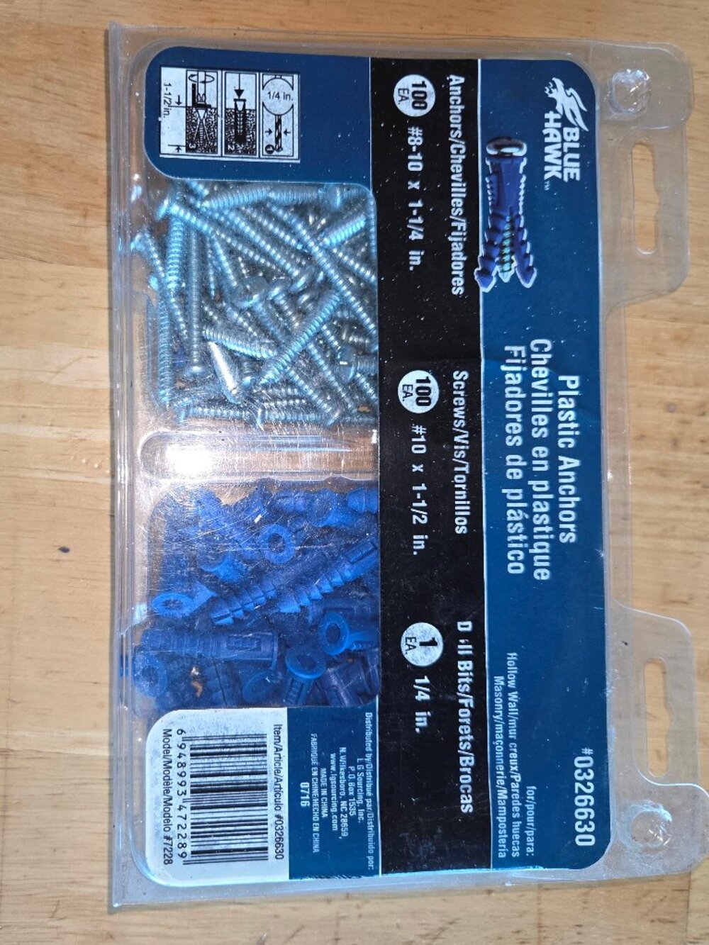 BlueHawk Plastic Anchors with Screws (20)